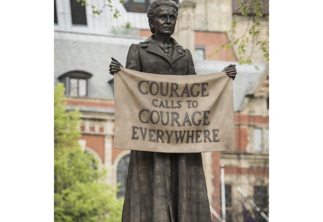 Gillian Wearing: Millicent Fawcett Statue