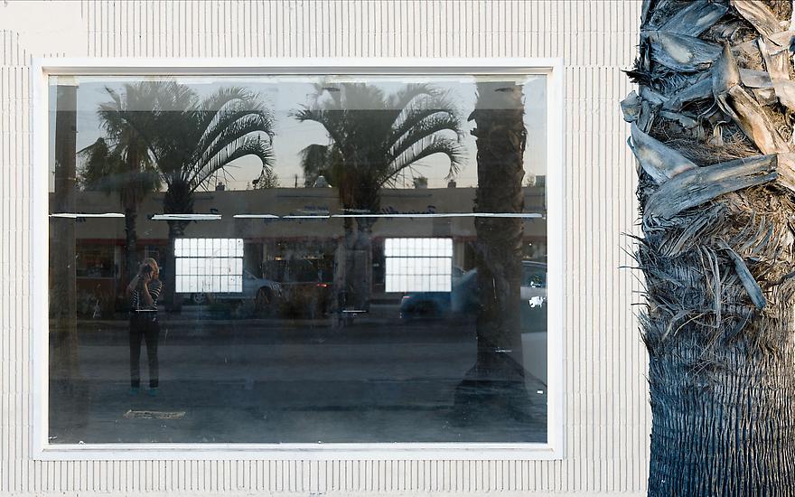 Sabine HORNIG Fenster mit Palme / Window with Palm...