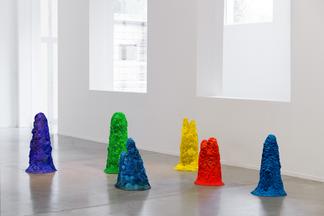 This is an installation image of Agnieszka Kurant,...