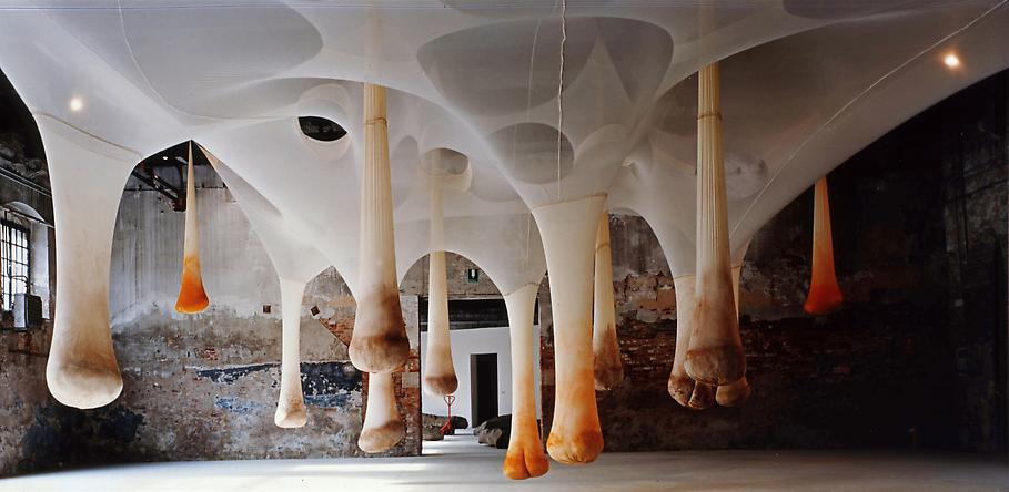 Ernesto NETO É ô Bicho! 2001 lpolyami...