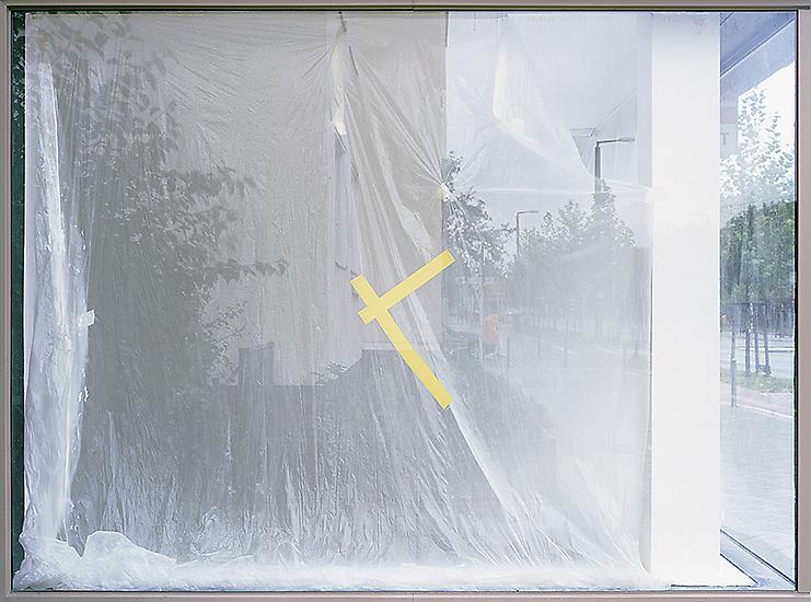 Sabine HORNIG Nr. 9 2007 C-print mounted behind Pe...