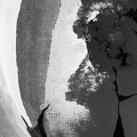Rivane Neuenschwander Oil Spill 2012 pigment inkje...