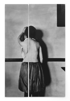 Lisa Oppenheim Same girl as no. 4665. Showing the...