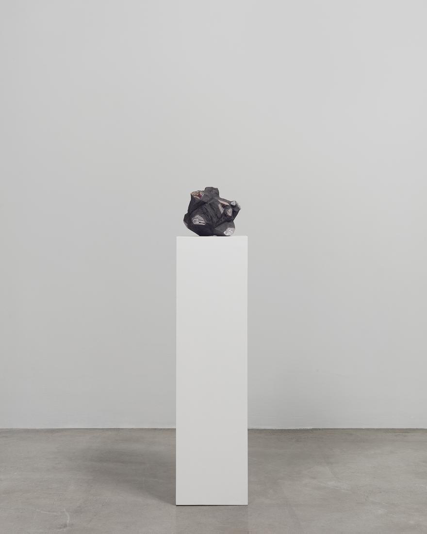 This a sculpture of Agnieszka KURANT's "Post-Fordi...