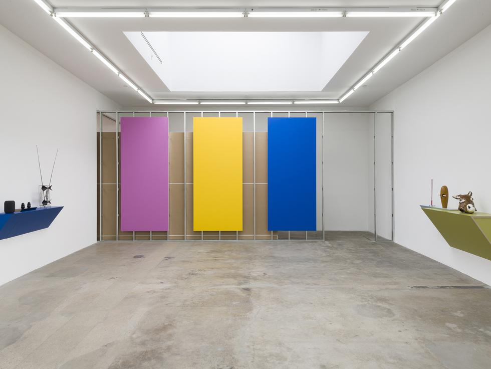 HAIM STEINBACH: appear to use