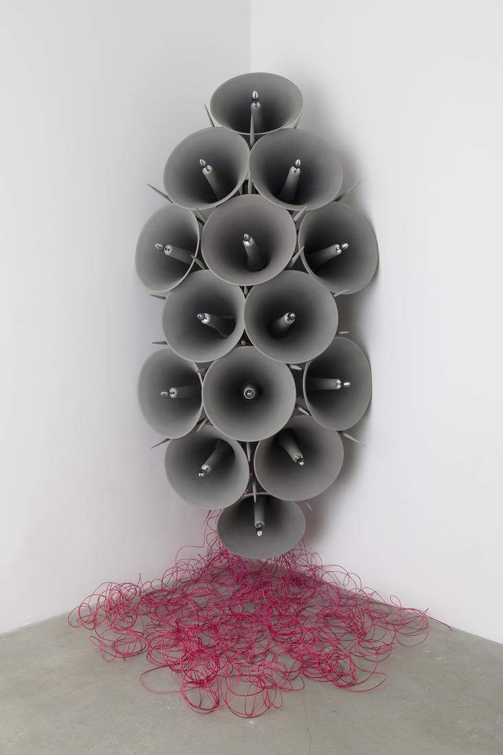 This is an image of Jónsi sculpture "Í blóma (I...
