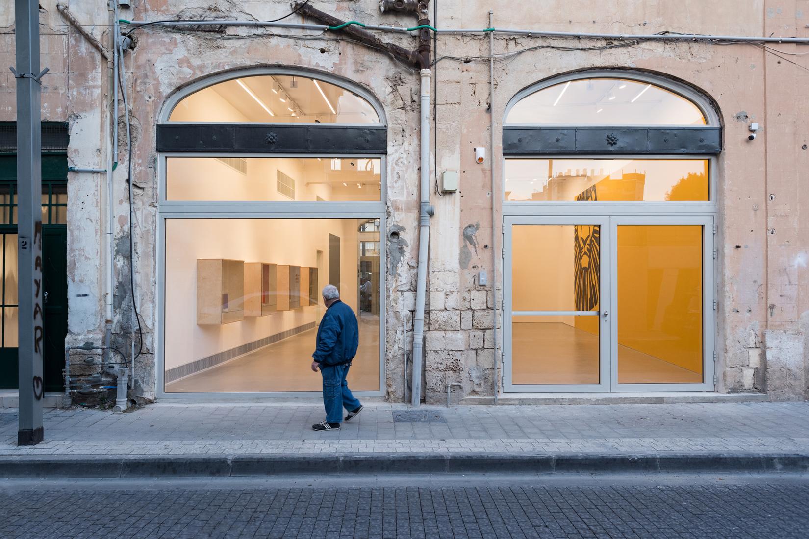 Haim Steinbach, Installation view, zerubbabel...