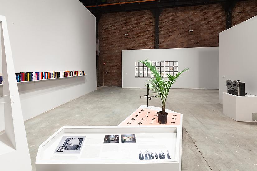 Installation view, Agnieszka Kurant: exformat...